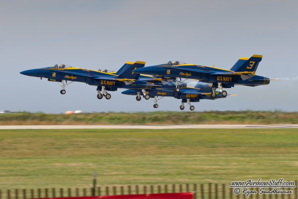 US Navy Blue Angels - Cleveland Airshow 2014